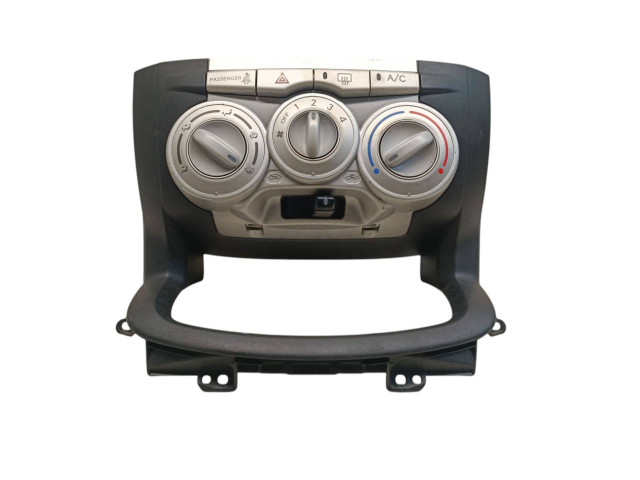 Блок управления климат-контролем Daihatsu Sirion