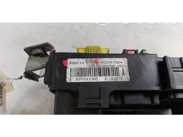 Блок предохранителей 919501G010   KIA Rio    