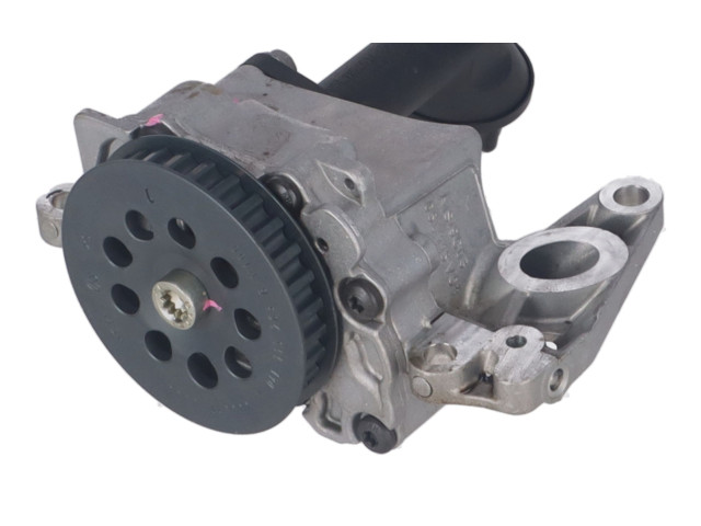 Масляный насос   05L115103F  Volkswagen Golf VIII 