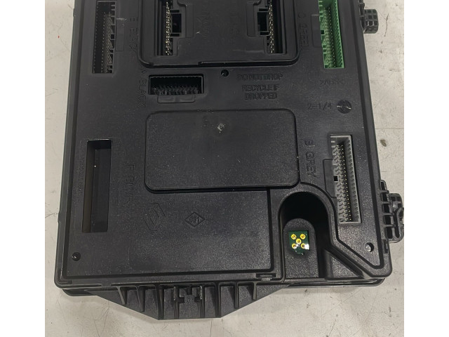 Блок комфорта 284B1586R, 284B1586R Renault Scenic III - Grand scenic III