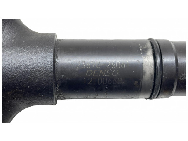 Vstřikovač 2367026061, 12T00660 Toyota RAV 4 (XA30) pro benzínový motor 2.2