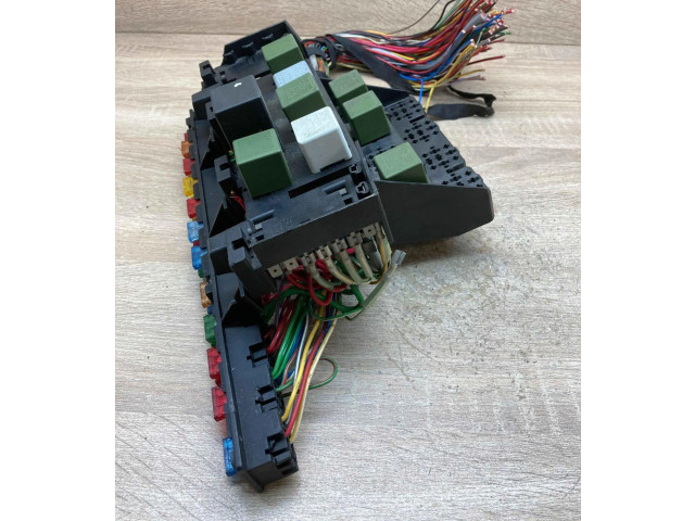 Pojistková skříňka 4174967 Saab 9000 CS 1992