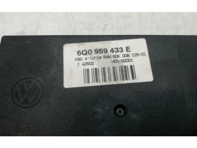 Блок управления центрального замка 6Q0959433E Skoda Fabia Mk1 (6Y) 1999 - 2007 года