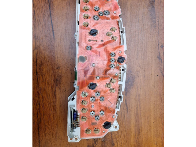 Přístrojová deska Ford Taurus 1996 F6DF10B885AA