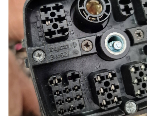 Блок предохранителей  1394627, 8394627   Audi A3 S3 8P    