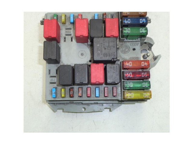 Блок предохранителей Lancia Musa