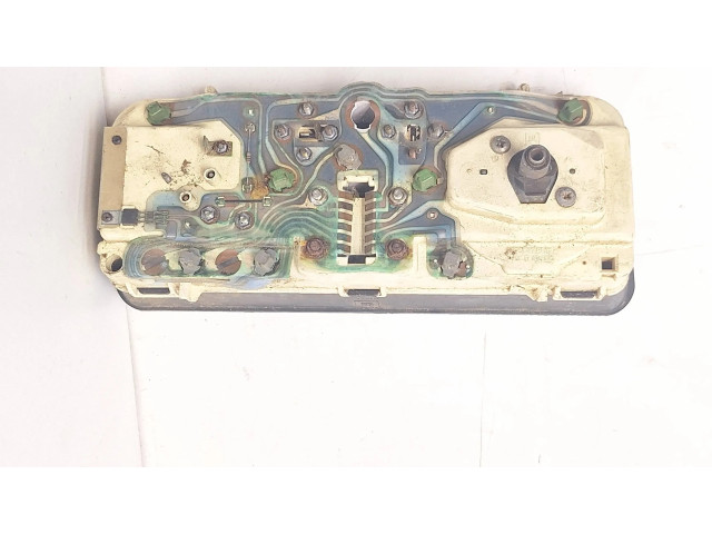 Přístrojová deska Chevrolet Kadett 1991