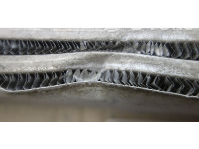 Интеркулер SH0113565 Mazda 3