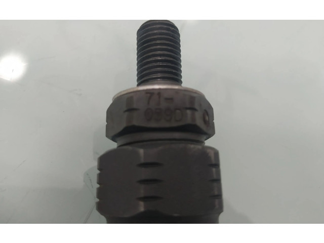 Форсунка 71059D    KIA Sportage   2