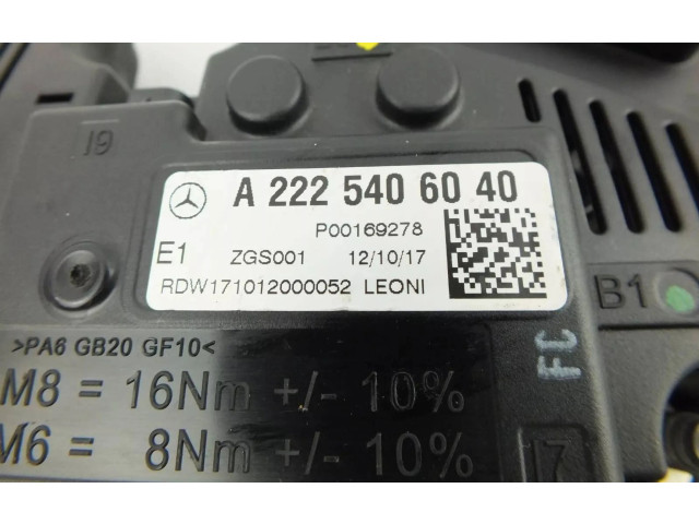 Pojistková skříňka A2225406040 Mercede-Benz S W222 2013