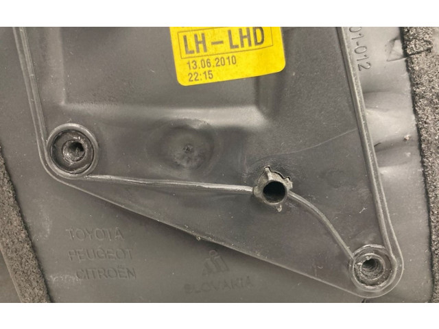 Зеркало (механическое) Peugeot 107 2005 - 2014 года