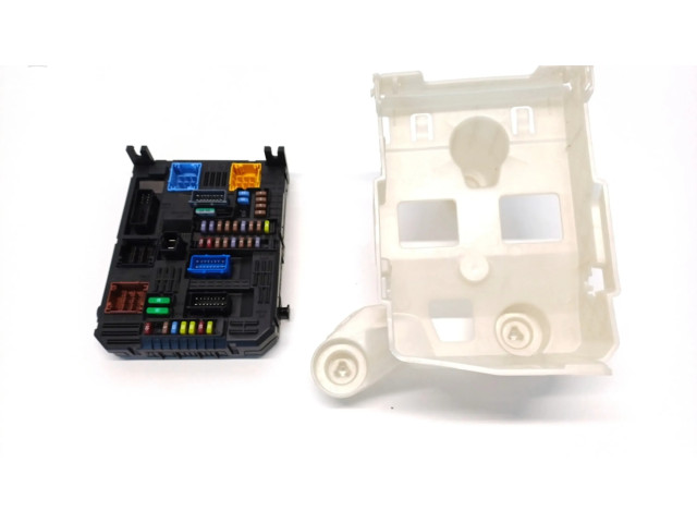 Pojistková skříňka 9846483280 Peugeot 208 2021