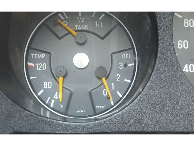 Přístrojová deska Mercedes-Benz S W116 1976 1165420101