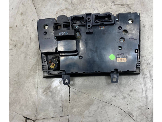 Блок управления климат-контролем 8682734, 03W14E Volvo XC90