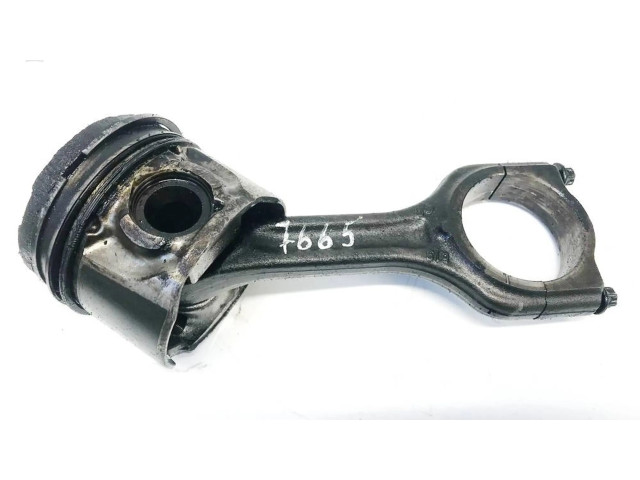 Píst Ford Focus pro naftový motor 1.6