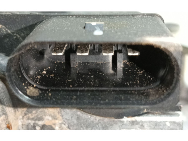 Моторчик дворников 165893600B, 165893600A Tesla Model S