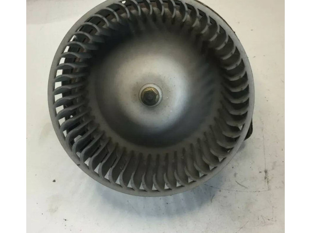 Вентилятор печки Mazda 626