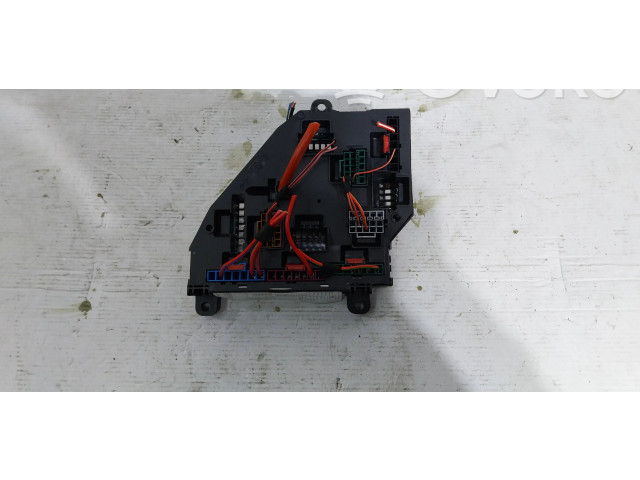 Блок предохранителей 92594679   BMW X3 F25    