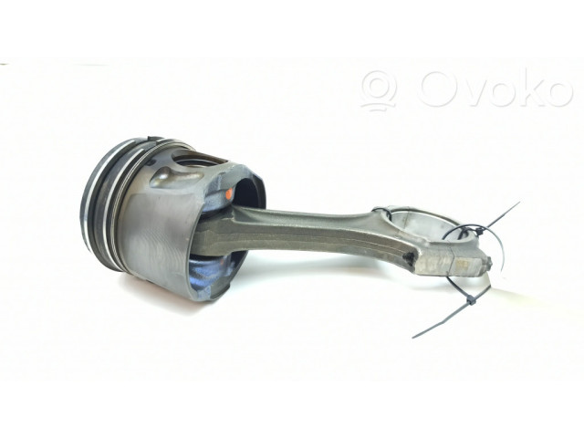  Поршень с шатуном 10dz88 9812819780, 12H4S02718  Land Rover Evoque I для дизельного двигателя 2.2