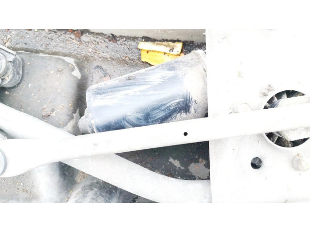 Моторчик дворников     Mercedes-Benz C AMG W204