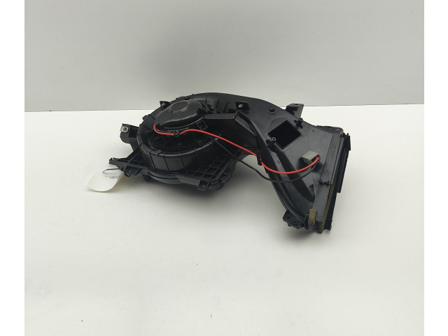 Вентилятор печки 92244308 Chevrolet Camaro