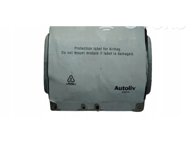 Подушка безопасности пассажира 8623351   Volvo C30
