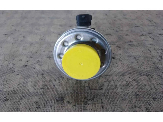 Форсунка C2D28660 Jaguar XK - XKR