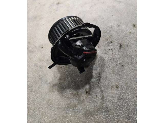 Вентилятор печки 987690M Skoda Octavia Mk2 (1Z)