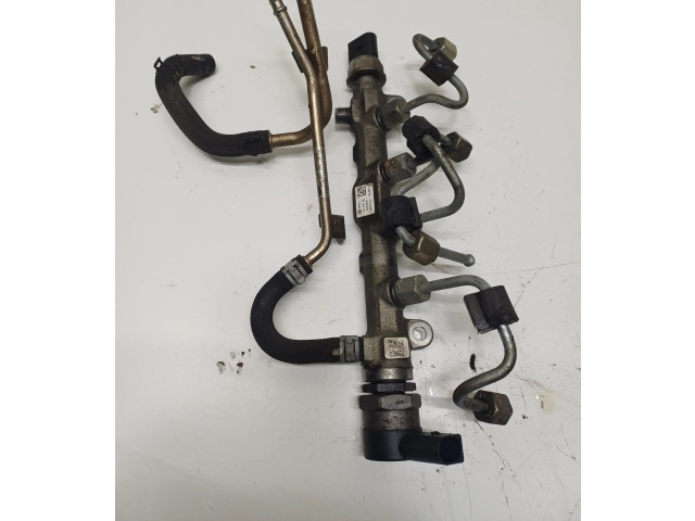 Топливная рампа 04L089B, CRB Skoda Octavia Mk3 (5E)