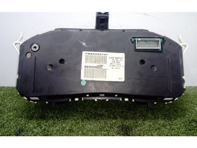Přístrojová deska Renault Megane II 2004 8200399695