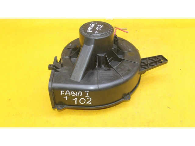 Вентилятор печки 6Q1819015C Skoda Fabia Mk1 (6Y)