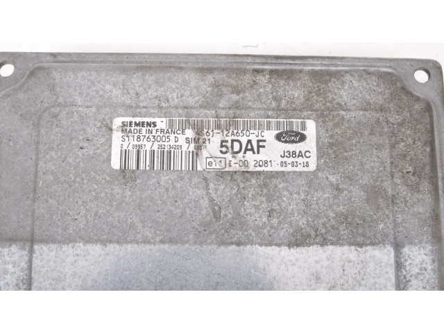 Блок управления двигателя 4S6T-15K600-BA   Ford Fiesta