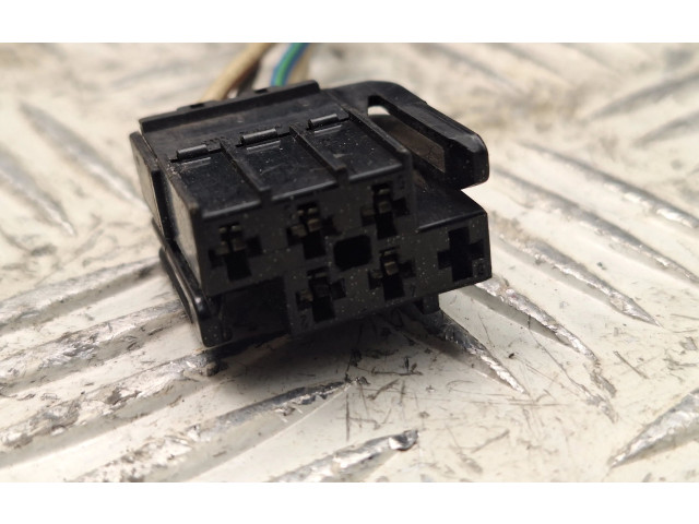 Зеркало электрическое Volvo C70 1998 - 2005 года