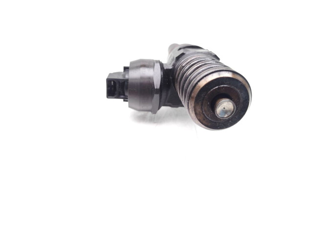 Vstřikovač 038130073AJ, 0414720037 Audi A4 S4 B6 8E 8H AVB