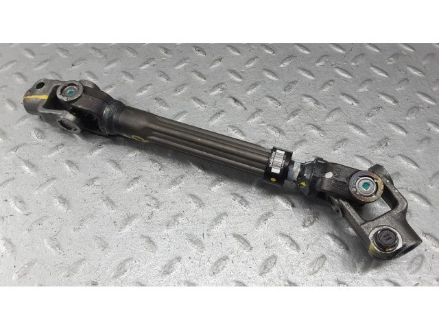 Крестовидная связь оси рулевого колеса