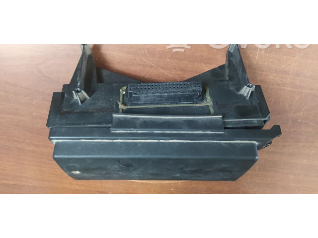 Блок предохранителей T7QH06050XA42 Jeep Grand Cherokee (WK)