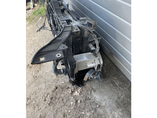 Комплект радиатора 8K0121251AA, 8K0121251 Audi Q5 SQ5