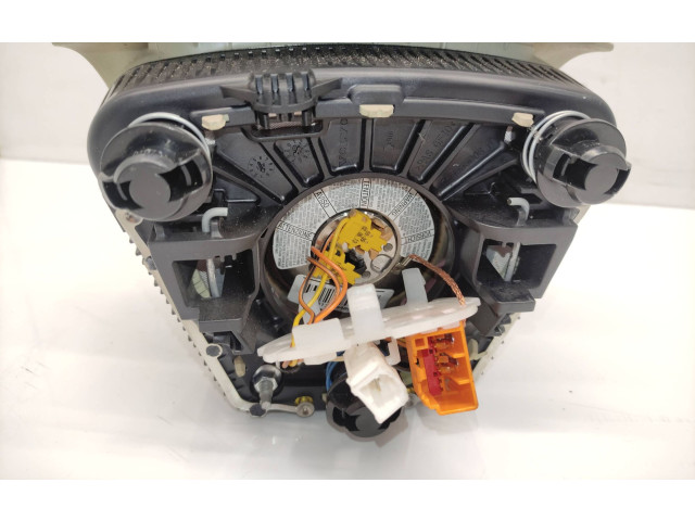 Подушка безопасности водителя P31332821, BAMPT11104 Volvo V70