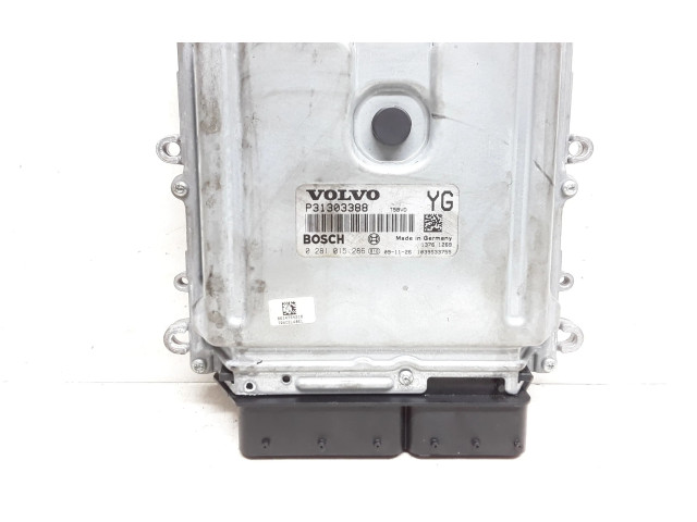Блок управления двигателя P31303388, 31303388   Volvo V70