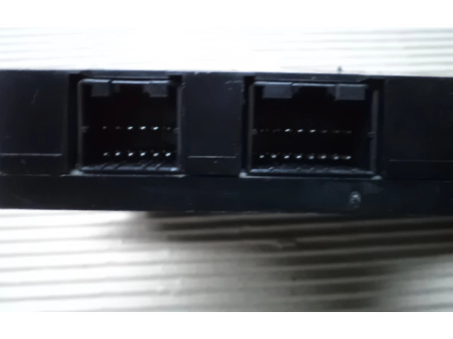 Блок управления климат-контролем    Ford Escort