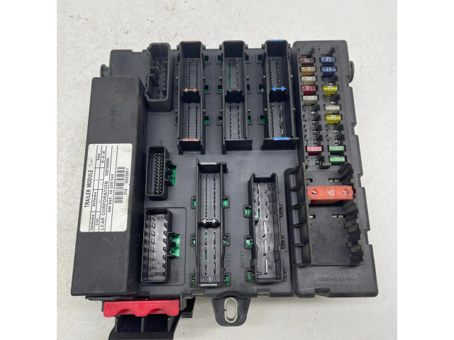 Блок предохранителей 13112912, 00126330 Vauxhall Vectra C