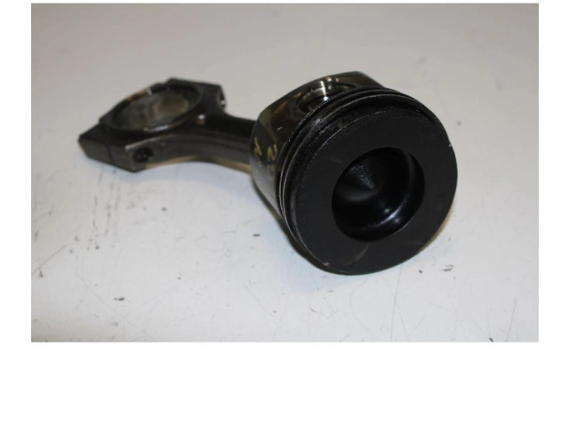 Поршень с шатуном N47C20A Mini One - Cooper Coupe R56