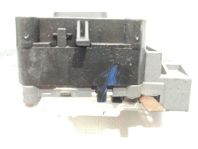 Ручка стеклоочистителей    KIA Sportage