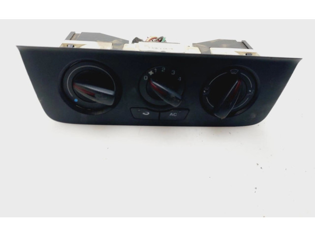 Блок управления климат-контролем 6J0820045A   Seat Ibiza IV (6J,6P)