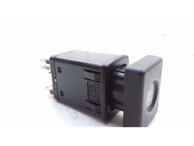 Включатель обогрева стекла с помощью электричества