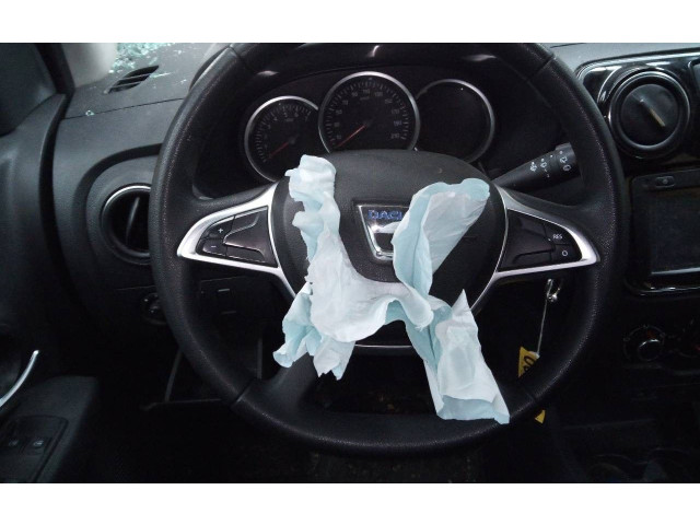 Руль Dacia Lodgy - года