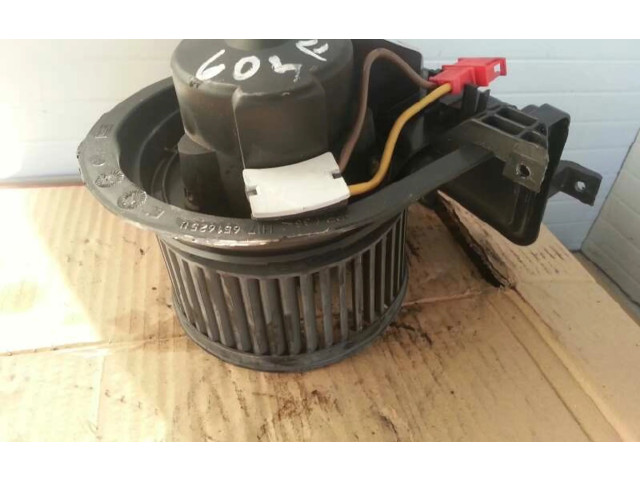 Вентилятор печки Volkswagen Golf SportWagen