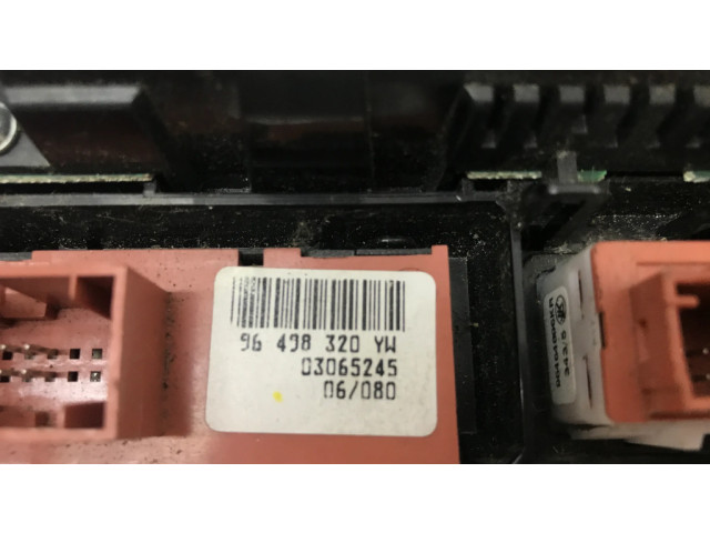 Блок управления климат-контролем 96573328, 96573328YW02 Citroen C5