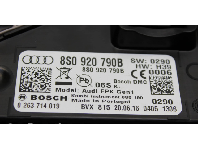 Přístrojová deska Audi TT TTS RS Mk3 8S 2016 8S0920790B