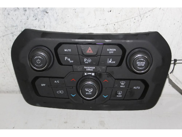 Блок управления климат-контролем    Jeep Renegade